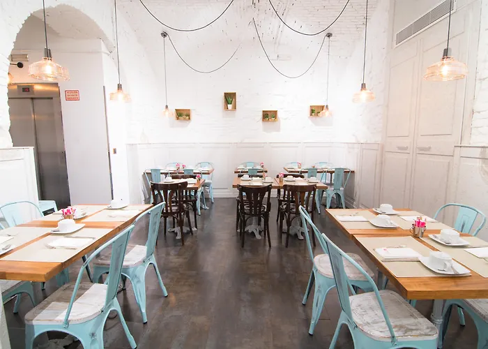 Petit Palace Plaza del Carmen